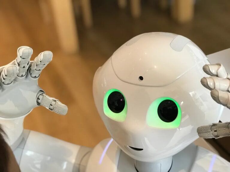 AI Agent vs AI Assistant: Key Differences