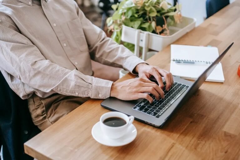 Best Free AI Writer in 2026: Top Free AI Writing Tools