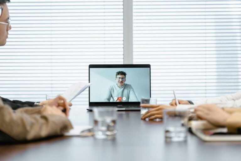 Metaview Review: AI Interview Notes for Recruiters